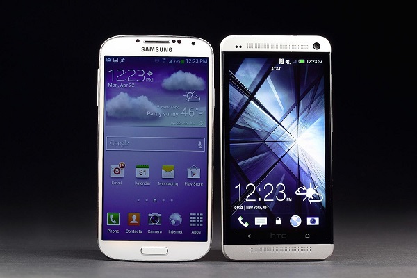 Galaxy-S4-Vs-HTC-One