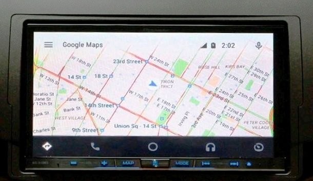 Android-auto-vs-Apple-Carplay-W-G10 NAVIGAZIONE ANDROID AUTO
